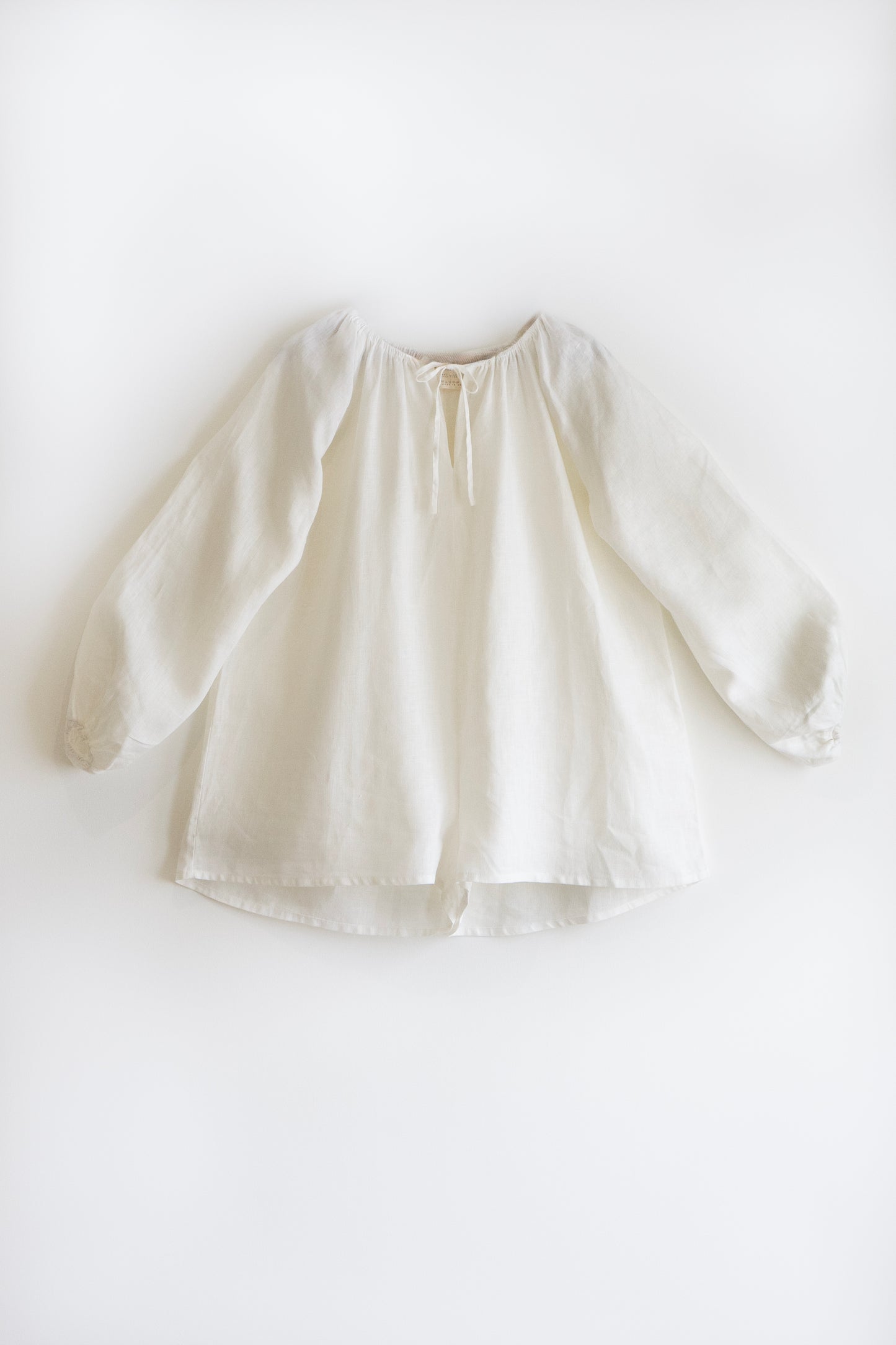 MARIANA MONO